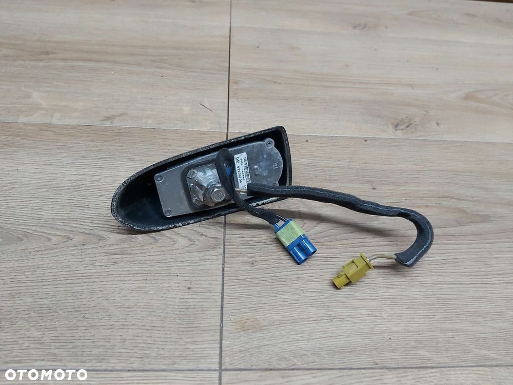 Chevrolet CAMARO V SS 6,2 v8 antena dachowa rekin płetwa 92239706 10-14r - 2
