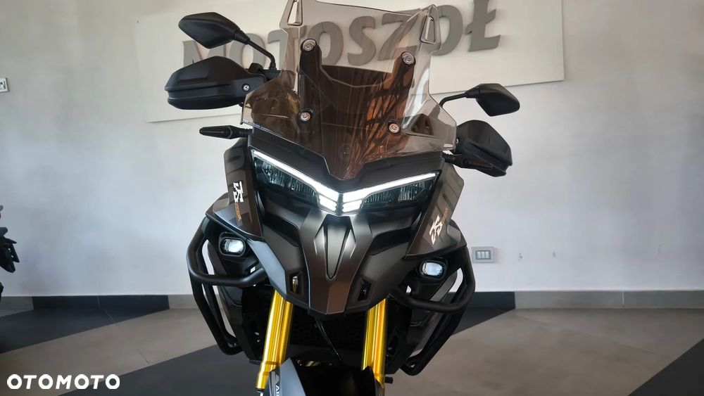 VOGE 625DSX - 9
