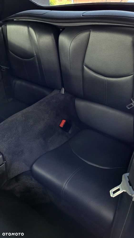 Porsche 911 Carrera 4 - 22