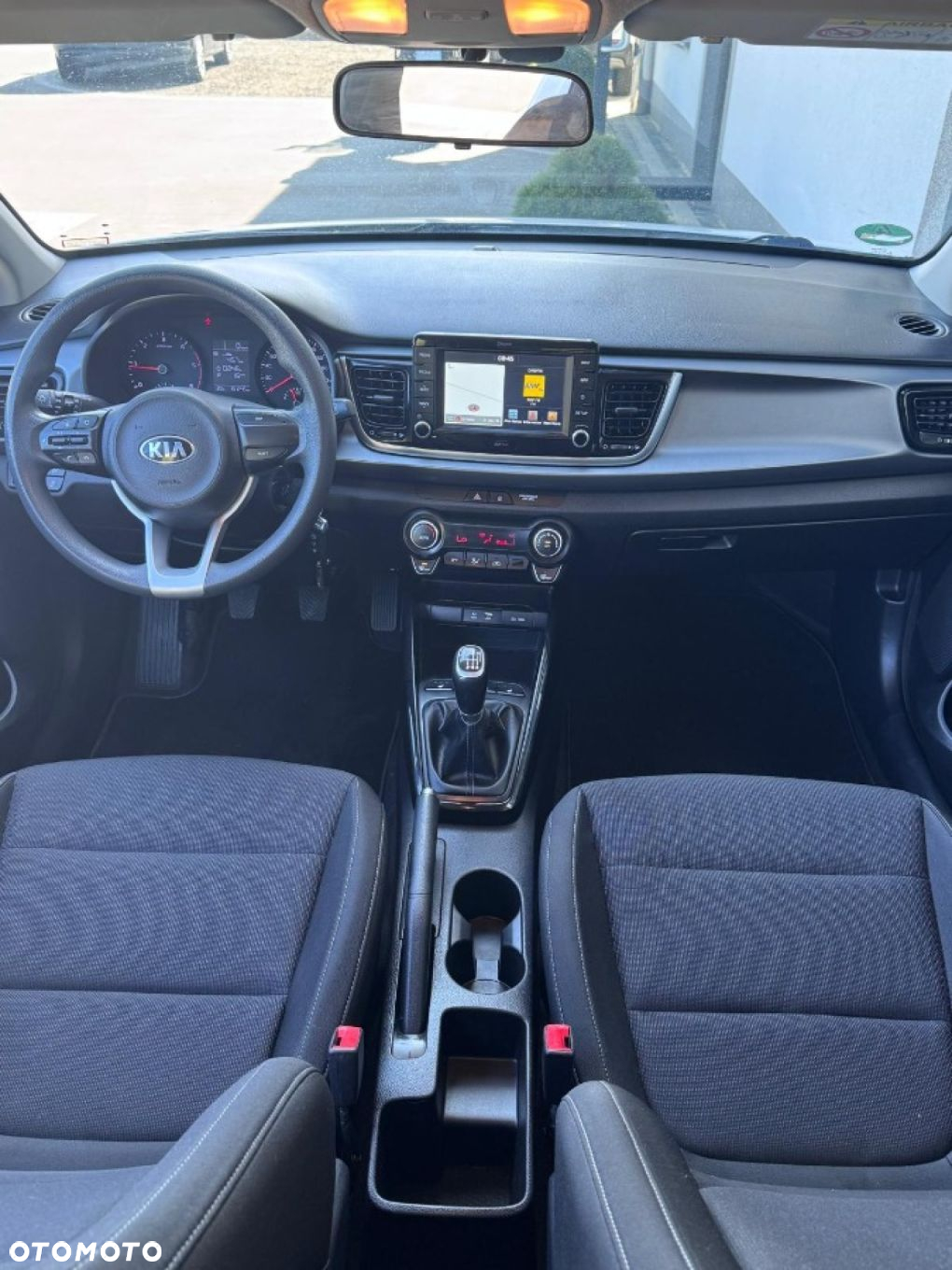 Kia Rio - 20