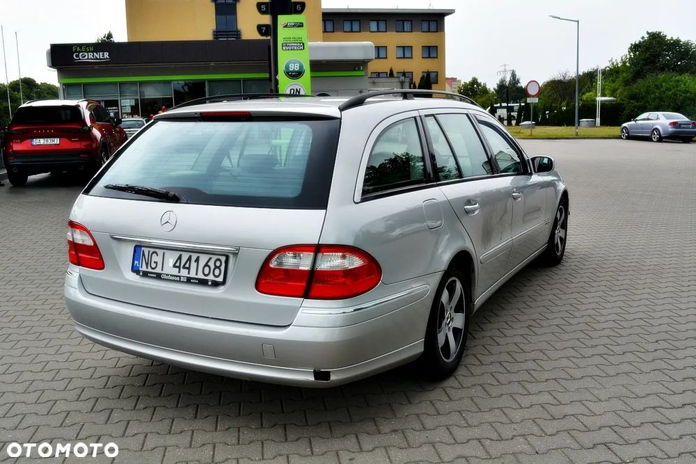 Mercedes-Benz Klasa E 200 Kompressor Automatik Classic - 11