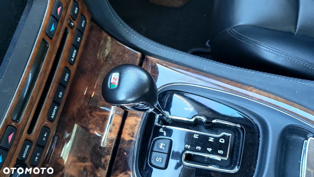 Jaguar XJR 4.2 - 15