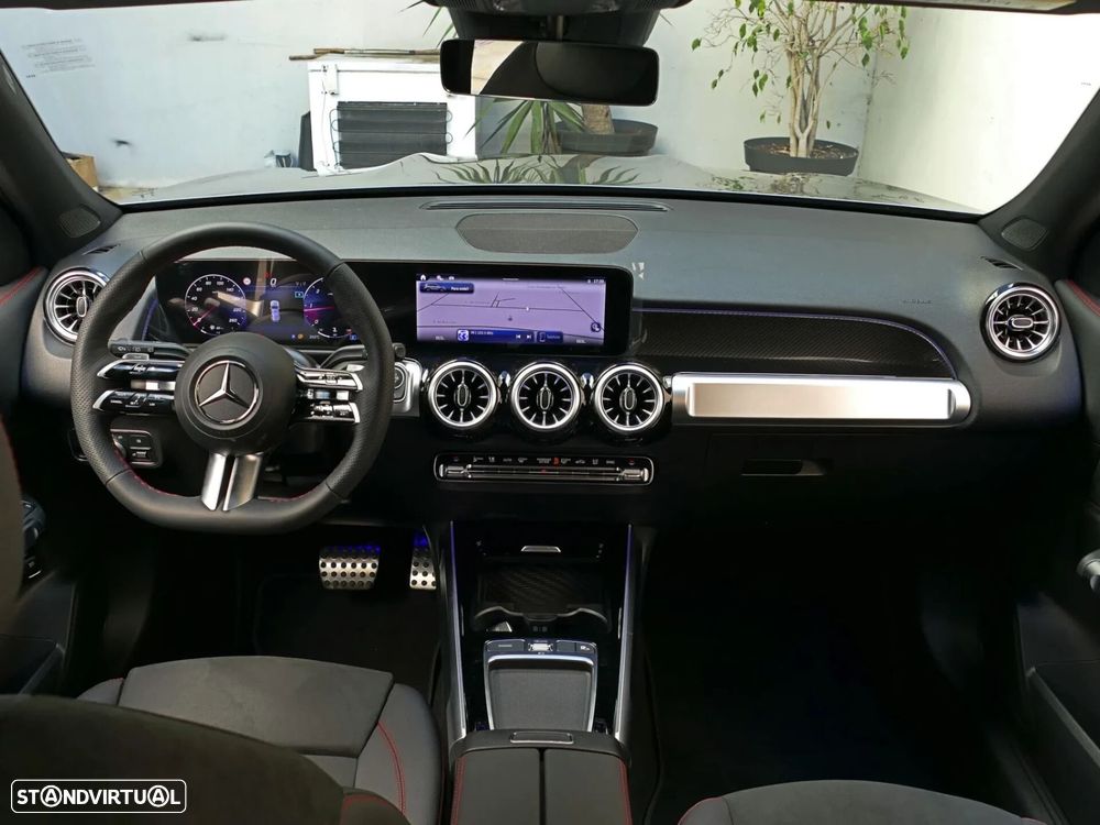 Mercedes-Benz GLB 180 d AMG Line - 15