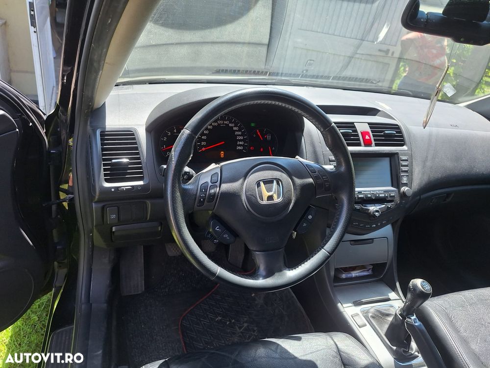 Honda Accord 2.2i CDTi Exec - 9