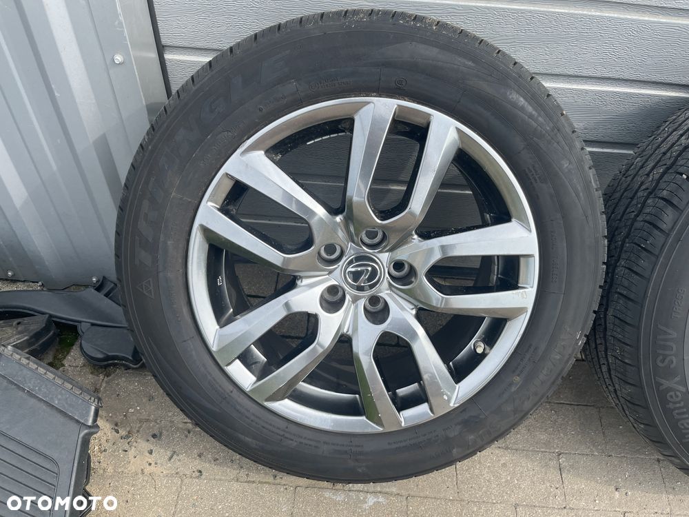 Koła felgi aluminiowe komplet Lexus NX300 - 2