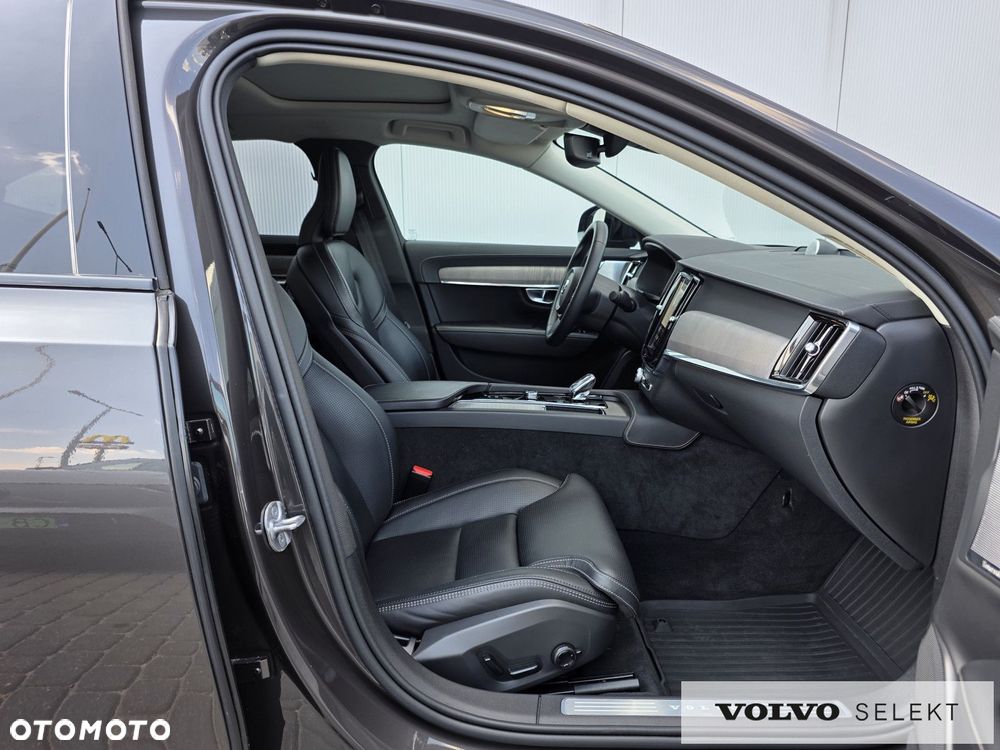 Volvo S90 - 16