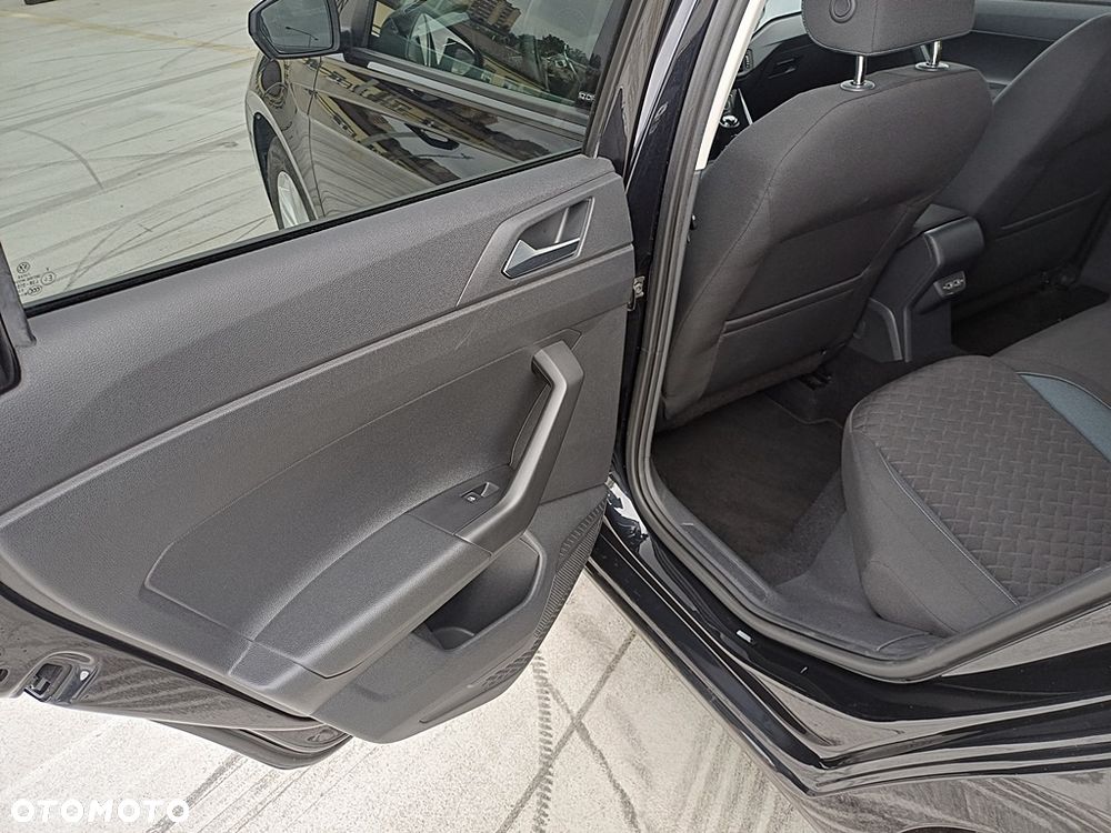 Volkswagen Polo 1.0 IQ.DRIVE - 20