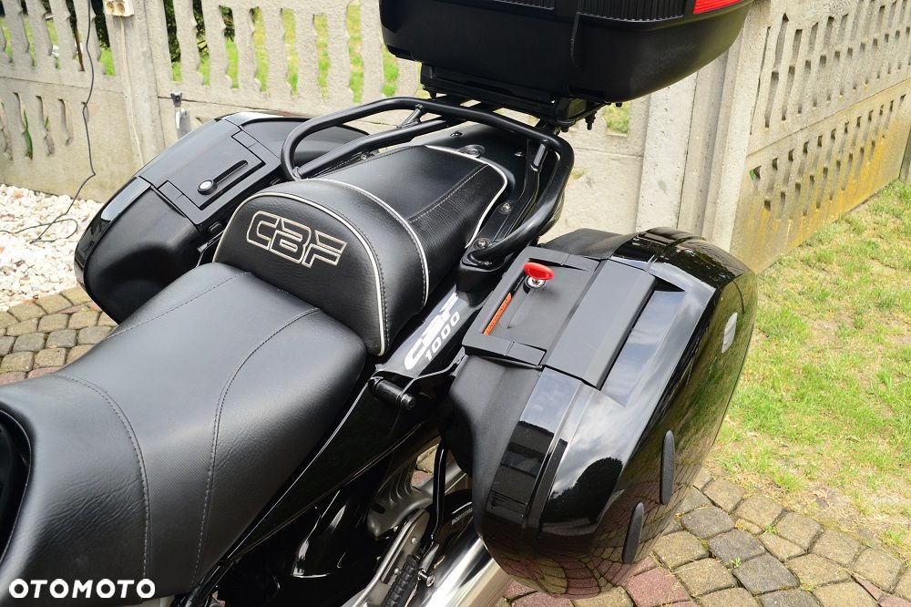 Honda CBF - 10