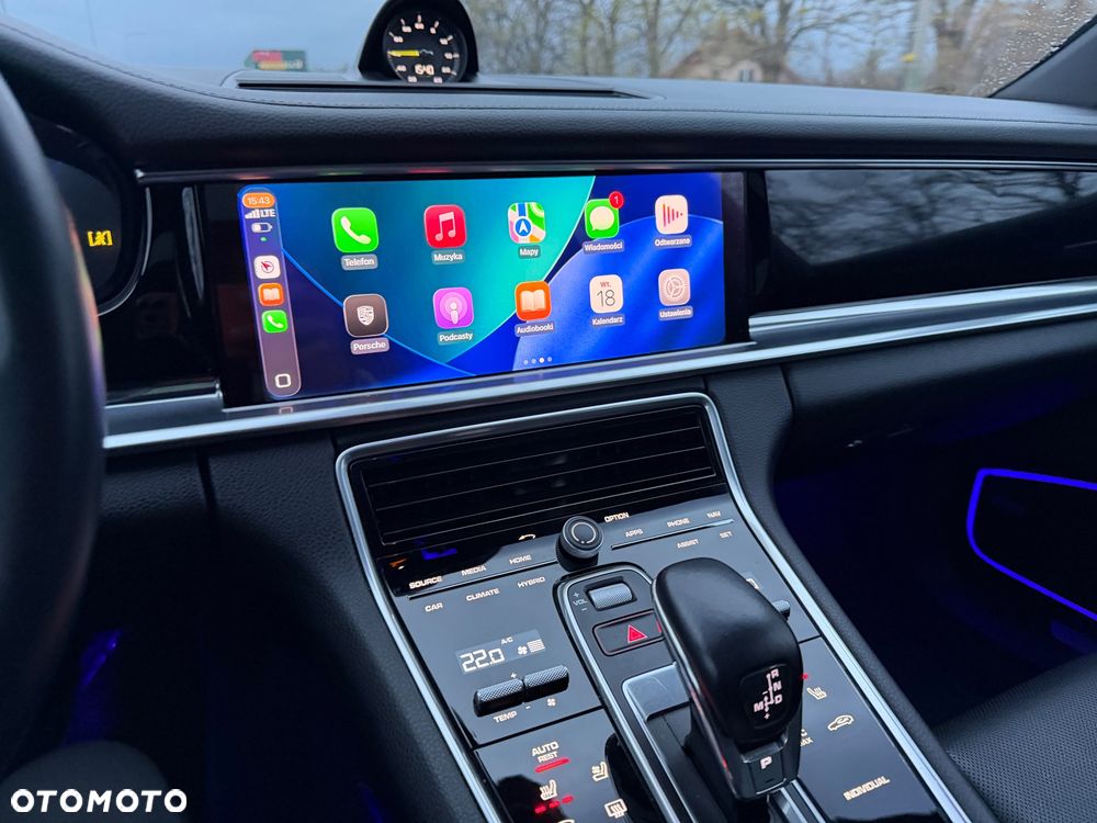 Porsche Panamera 4 - 16