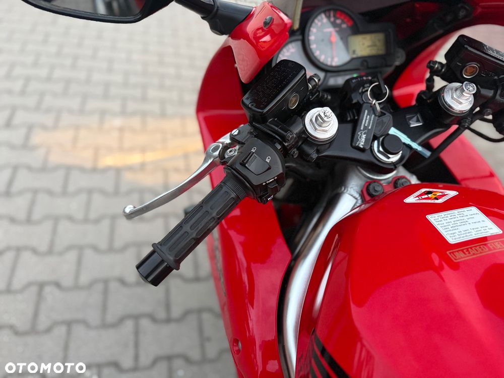Honda VTR - 30