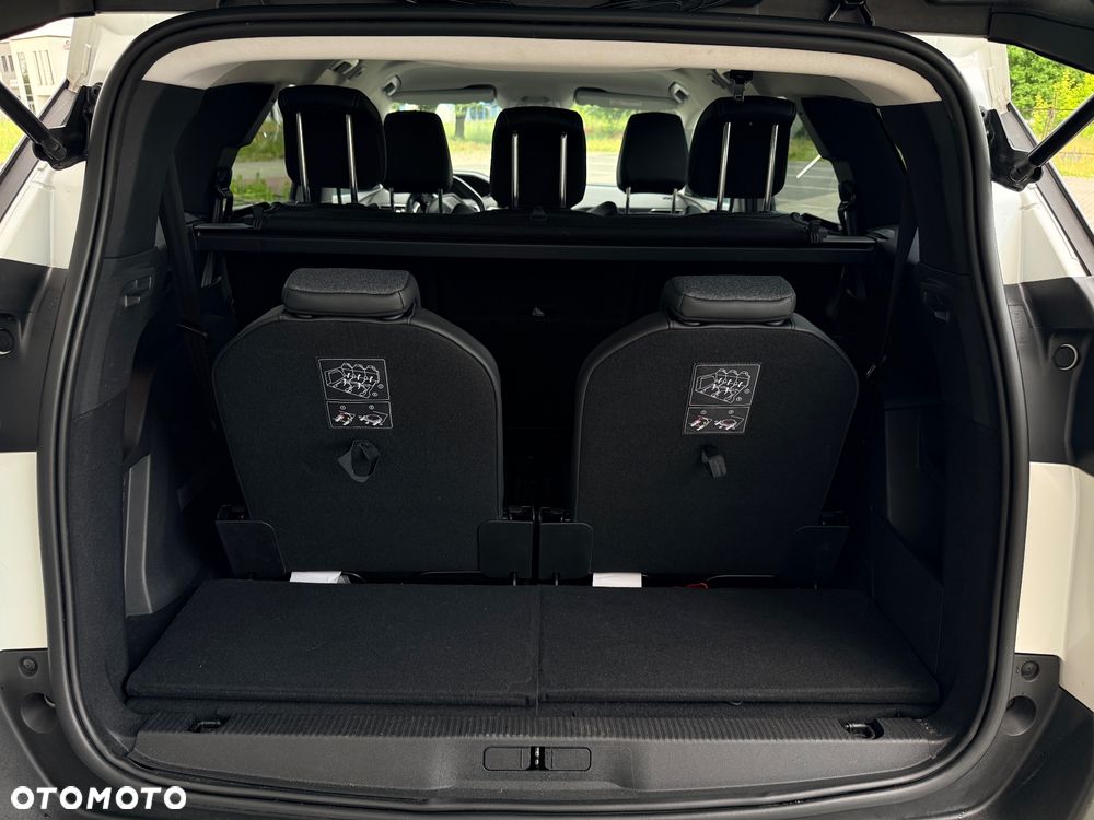 Peugeot 5008 2.0 BlueHDi Allure Pack S&S EAT8 - 31