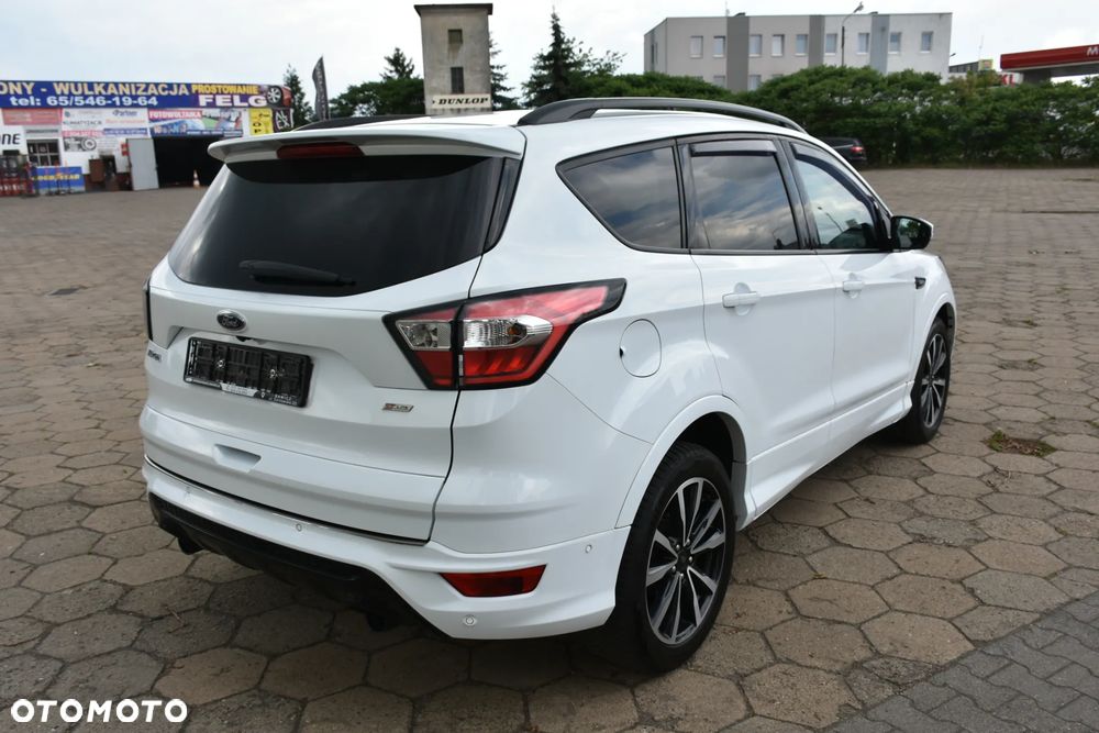 Ford Kuga - 9