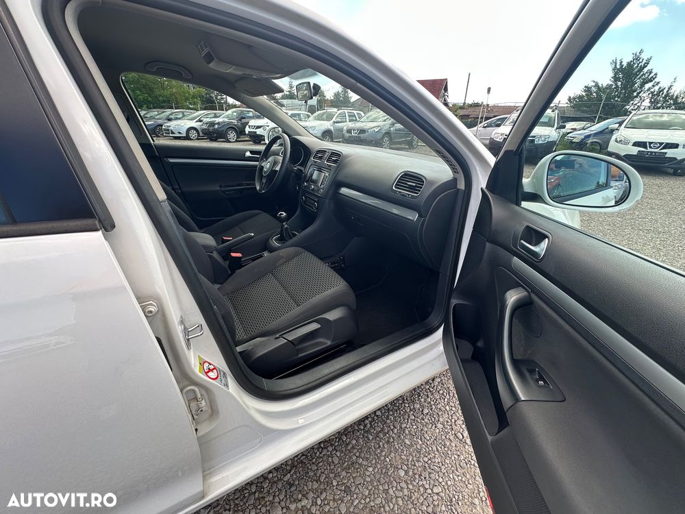 Volkswagen Golf 1.6 TDI DPF BMT Trendline - 12