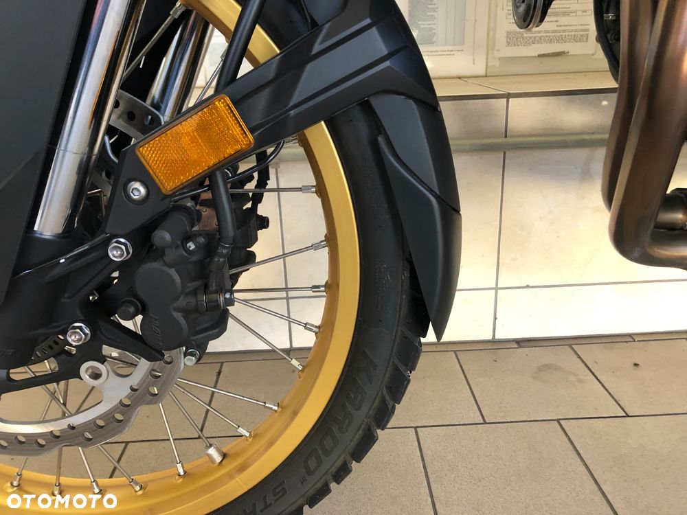 Honda XL - 11