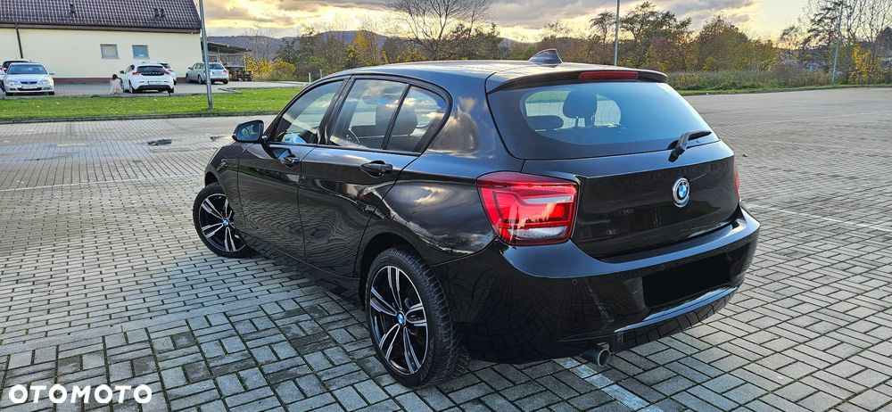BMW Seria 1 116d EfficientDynamics Sport Line - 2