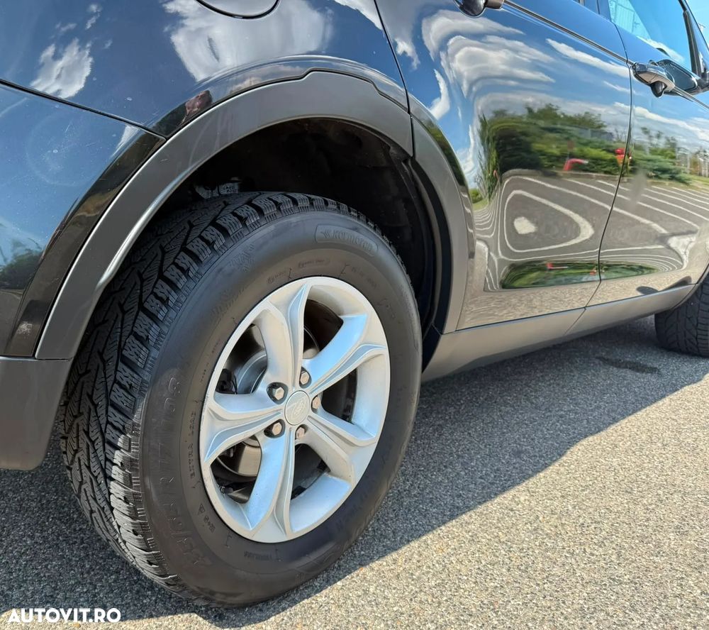 Land Rover Discovery Sport - 24