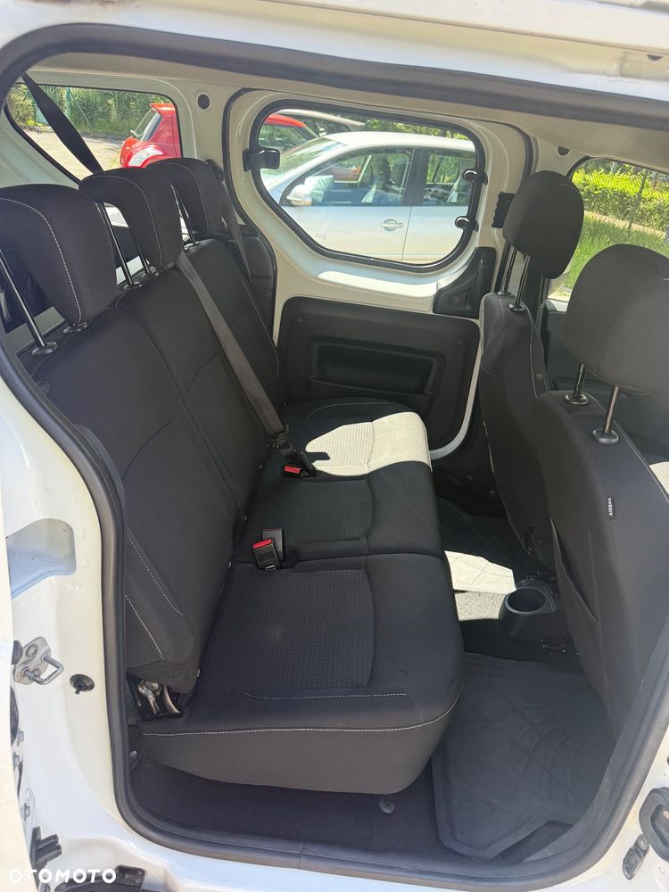 Dacia Dokker 1.5 Blue dCi Laureate - 9