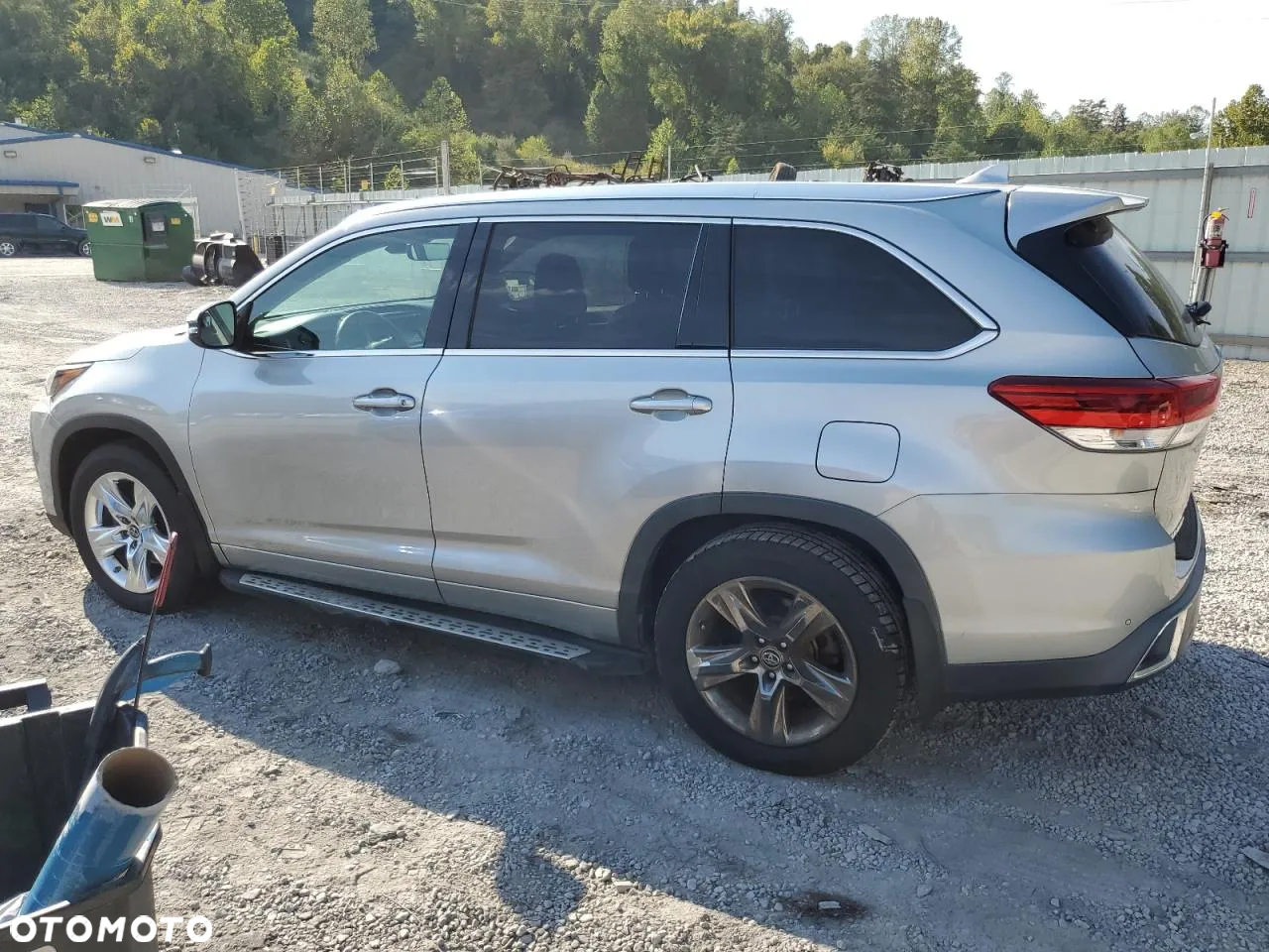 Toyota Highlander - 4
