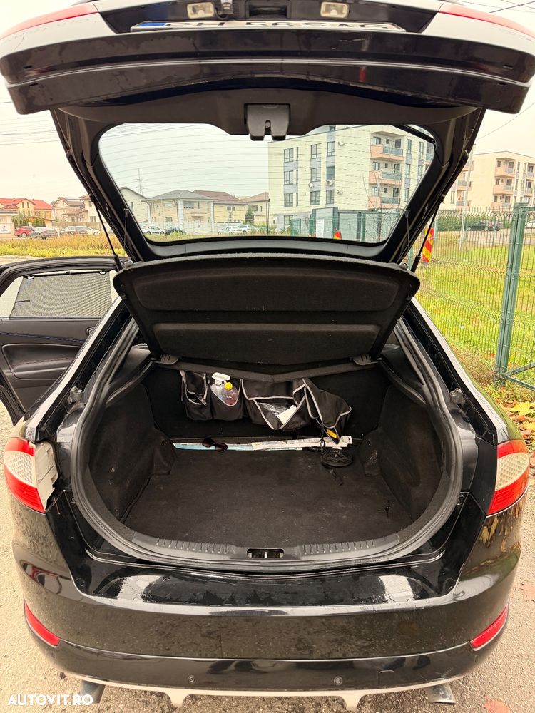 Ford Mondeo 2.2 TDCi Titanium - 11