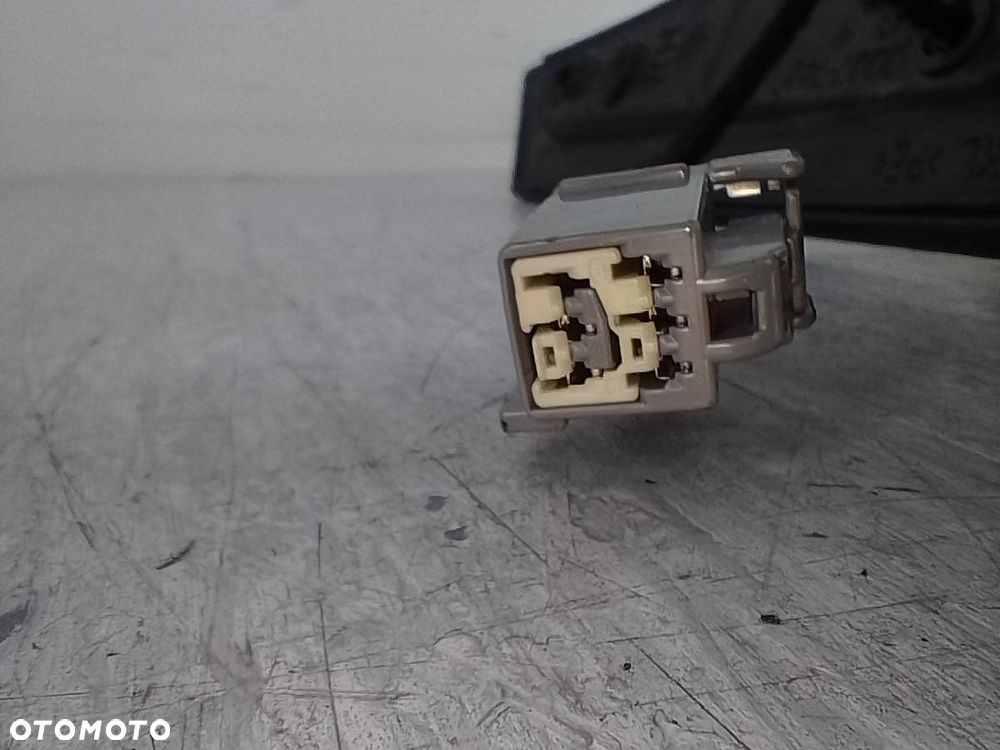 LUSTERKO PRAWE FORD C-MAX I 3007-740   E11015847 - 4