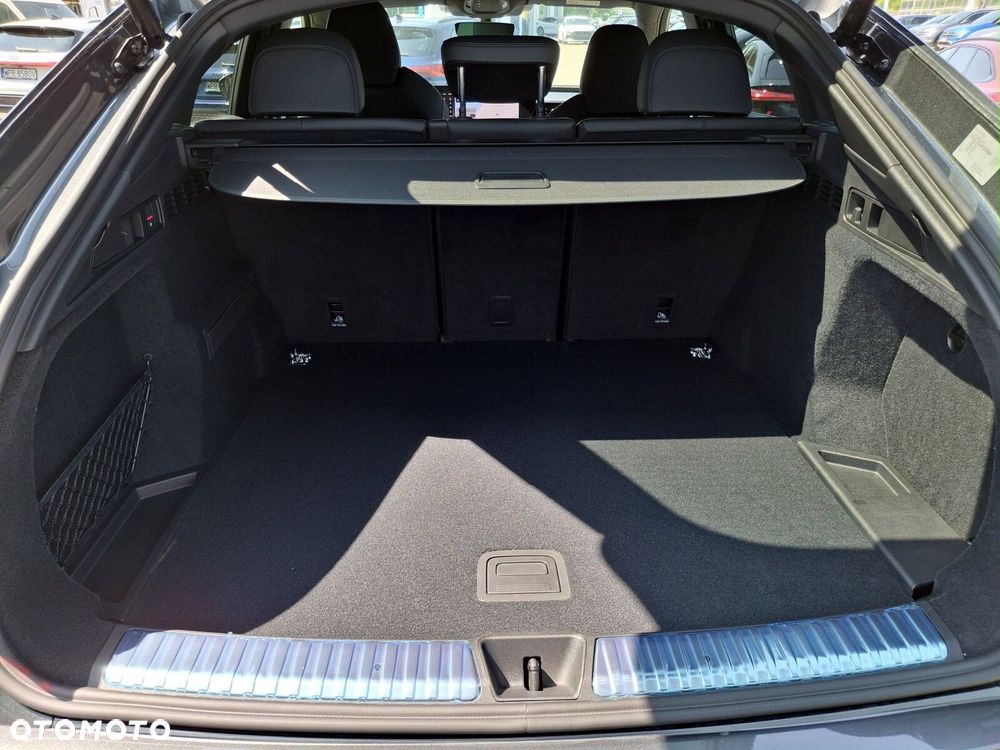 Audi Q5 Sportback - 15