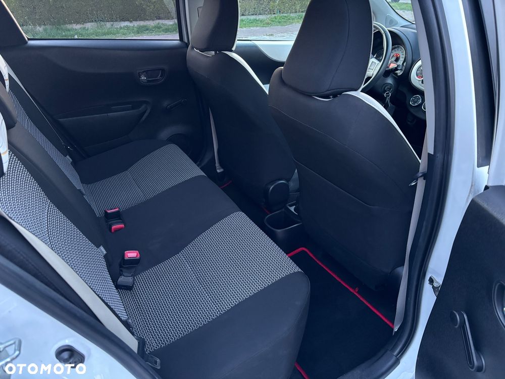 Toyota Yaris 1.33 VVT-i Edition-S - 10