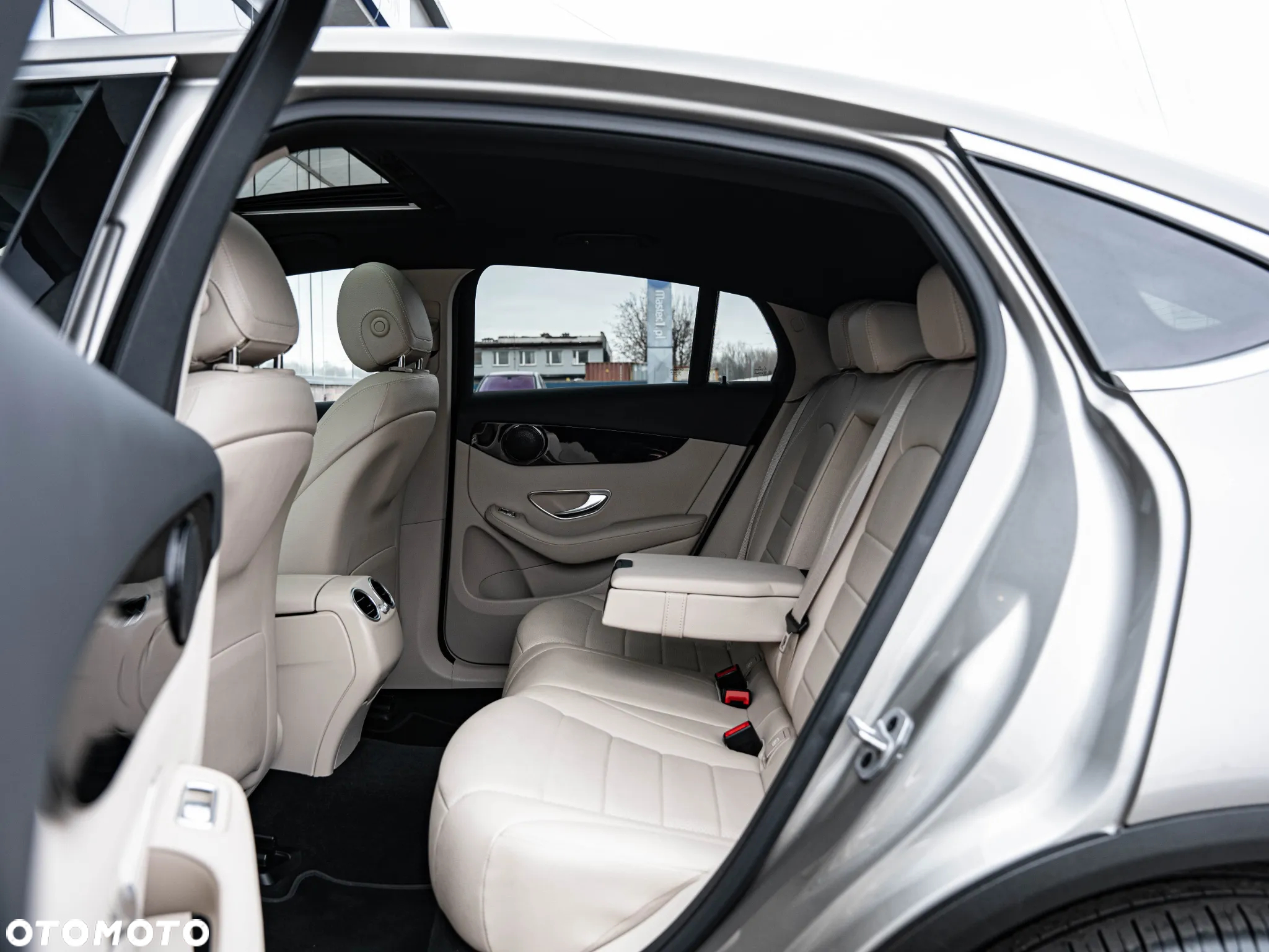 Mercedes-Benz GLC 200 d 4Matic 9G-TRONIC Exclusive - 29