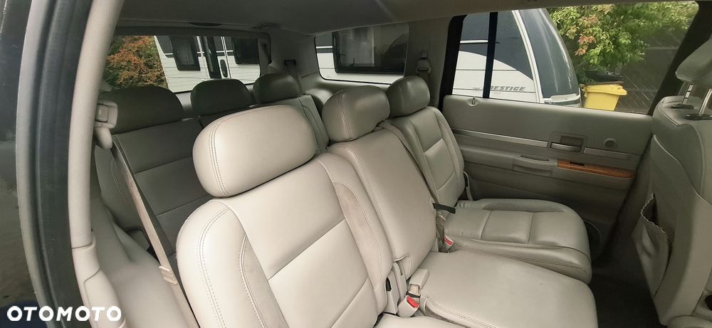 Chrysler Aspen 5.7 Limited AWD - 9