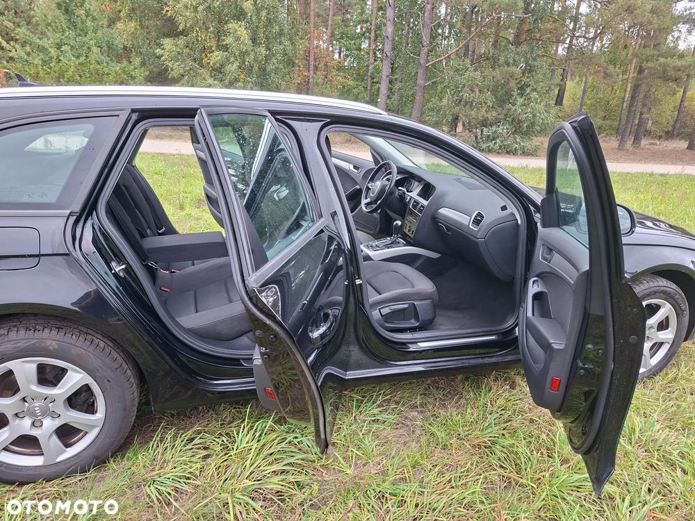 Audi A4 Avant - 11