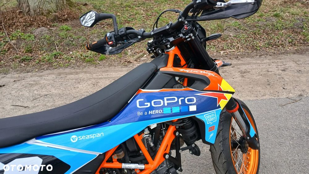 KTM SMC 690 - 8