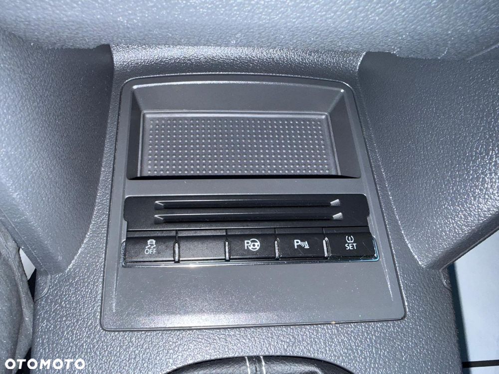 Volkswagen Touran 1.6 TDI DPF Cup - 36