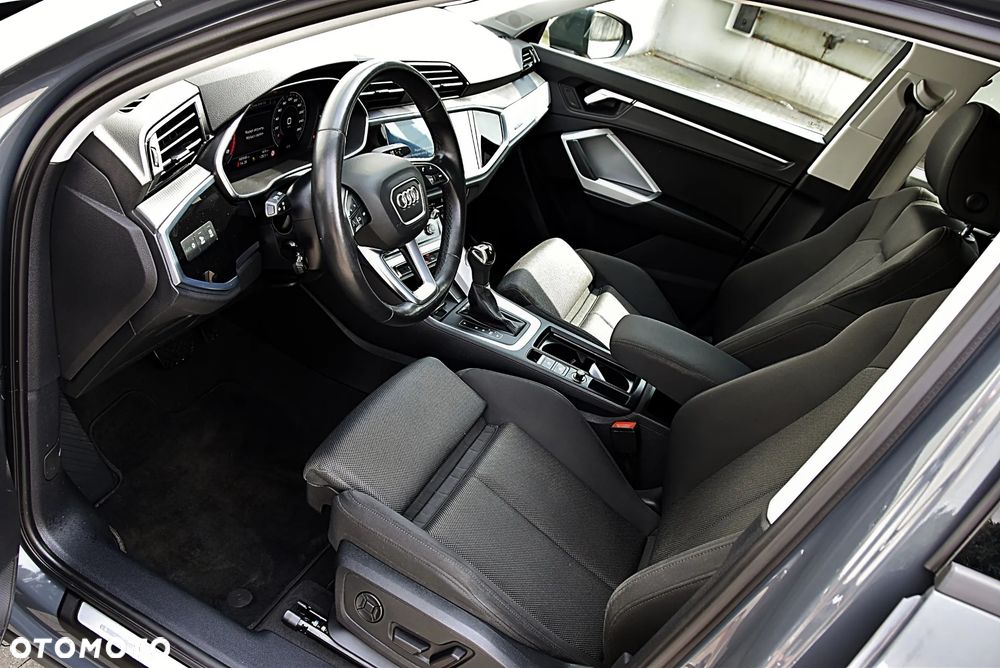 Audi Q3 35 TFSI Advanced S tronic - 16