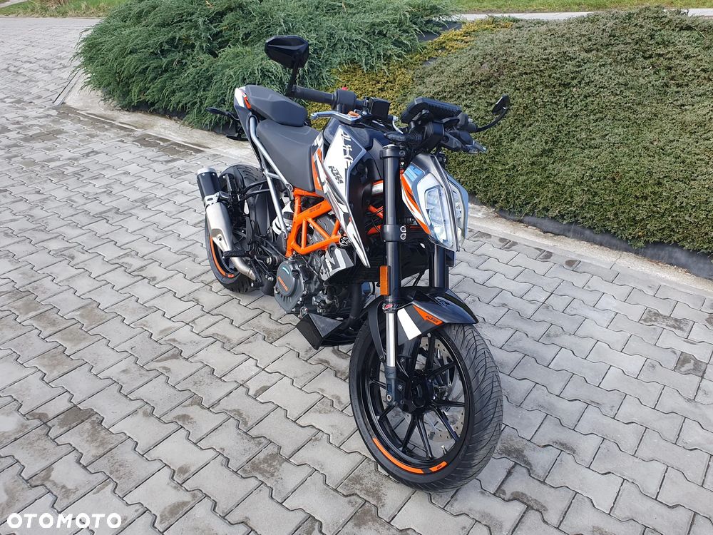KTM Duke - 1