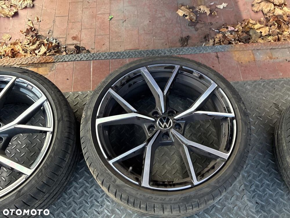 Volkswagen Arteon 2.0 TSI OPF 4Motion DSG R - 11