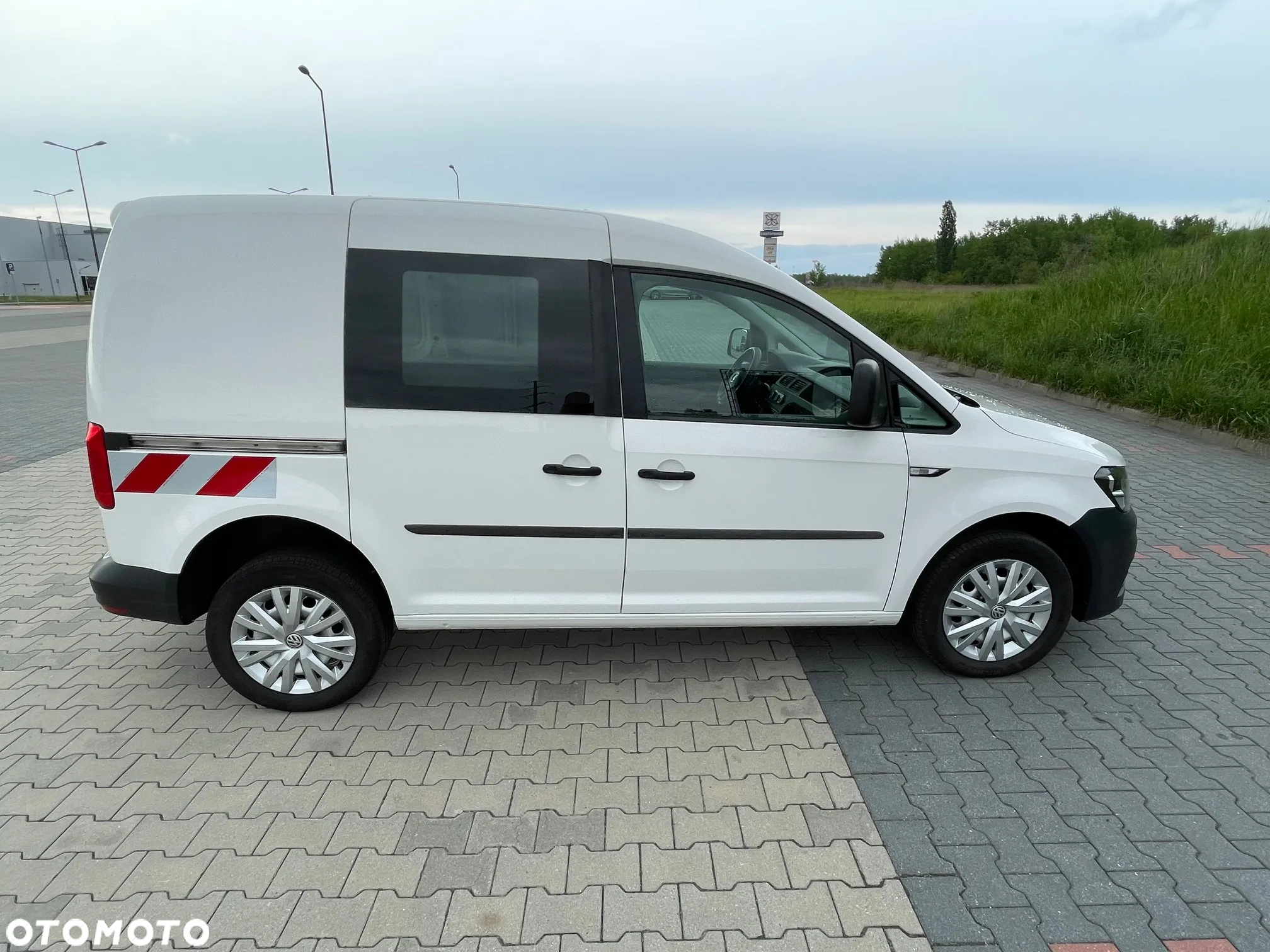 Volkswagen Caddy - 8