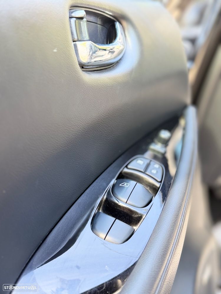Nissan Leaf N-Connecta - 19