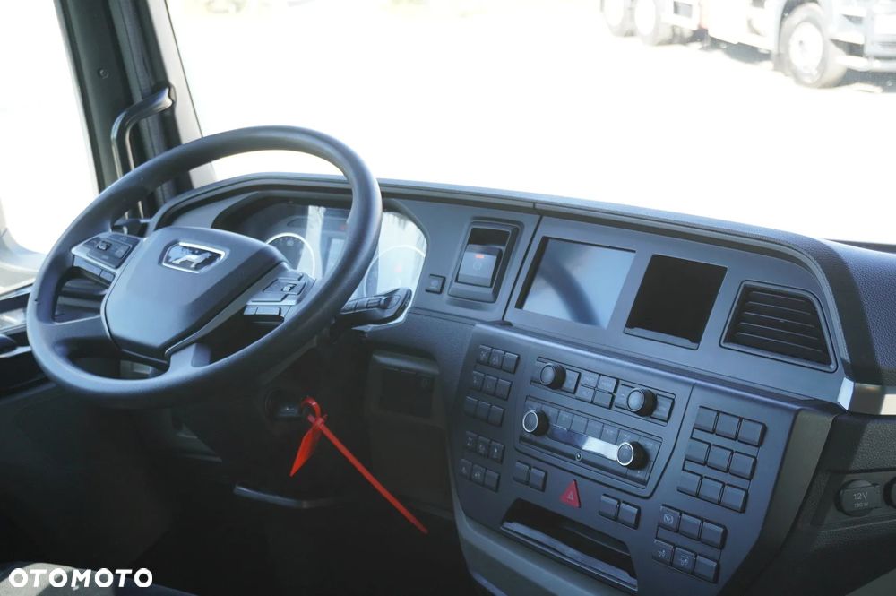 MAN TGX 28.510 6x2 / Kab. Sypialna / NOWE opony / DMC 65 t - 19
