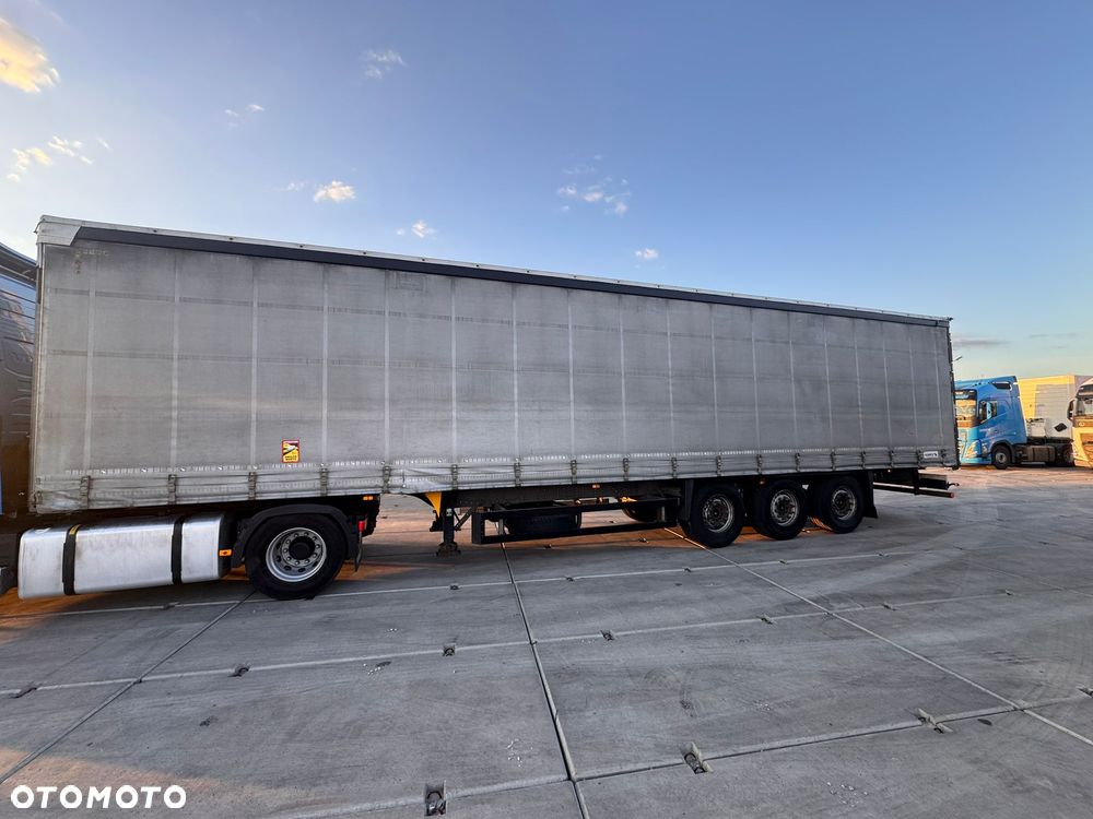 Schmitz Cargobull SCB S3T - 4