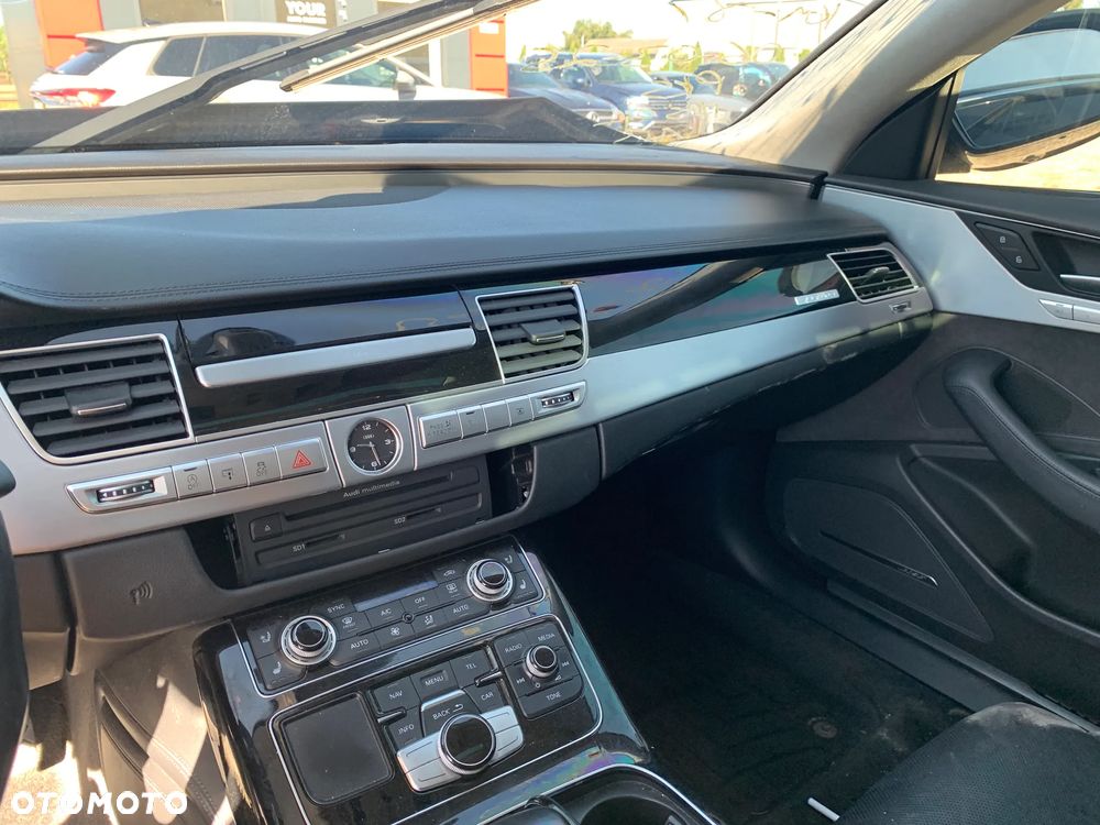 Audi A8 4.0 TFSI Quattro - 13