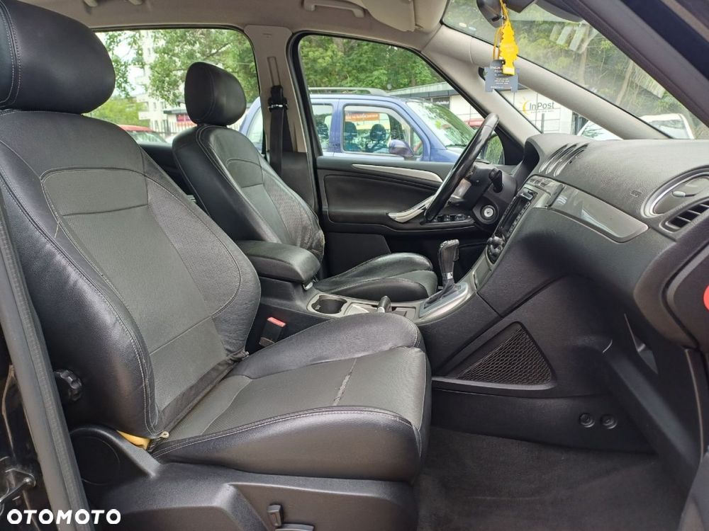 Ford S-Max - 7