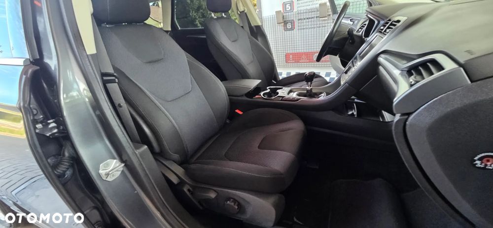 Ford Mondeo 2015