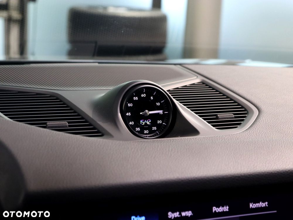 Porsche Cayenne E-Hybrid PHEV - 25