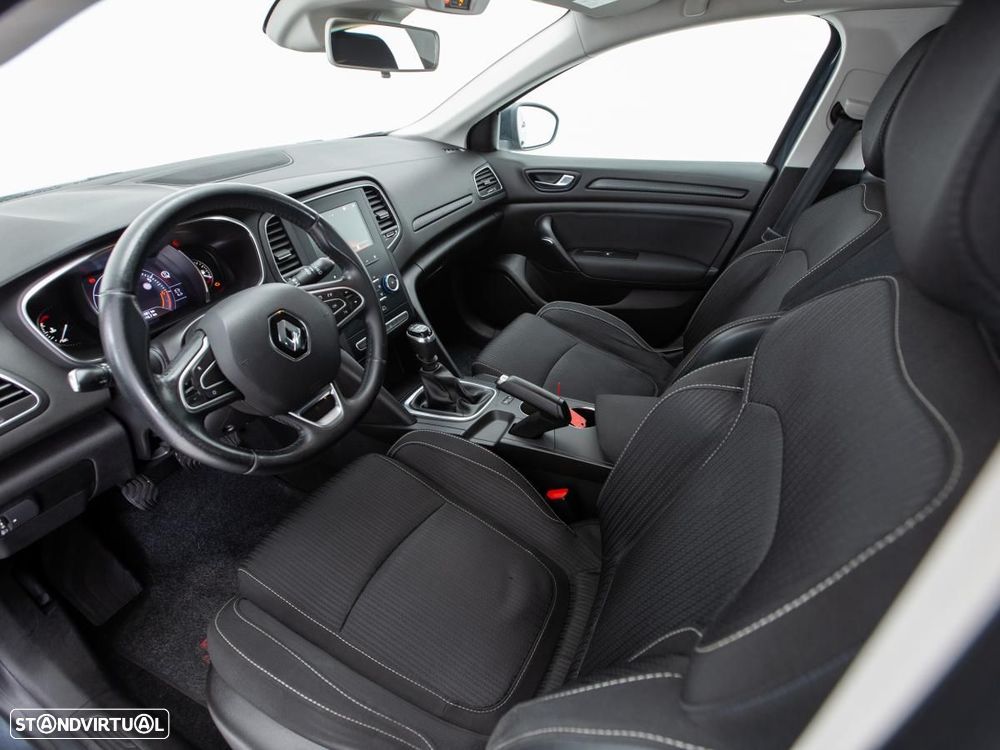 Renault Mégane - 7
