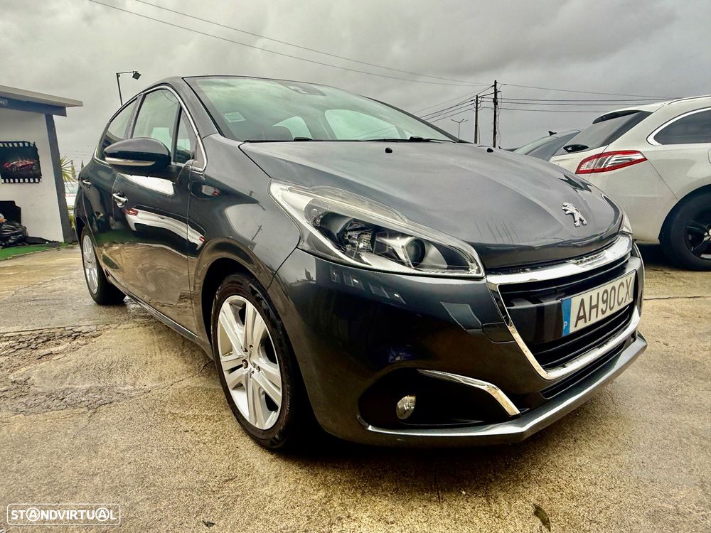 Peugeot 208 1.6 BlueHDi Allure - 26