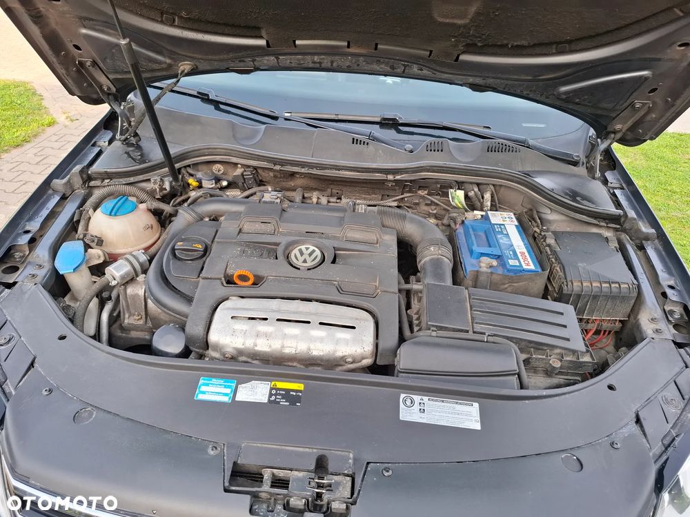 Volkswagen Passat 1.4 TSI BMT Comfortline DSG - 24
