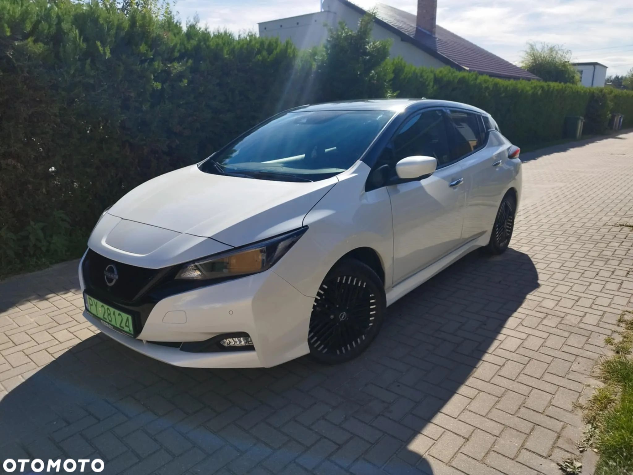 Nissan Leaf 40kWh N-Connecta - 1