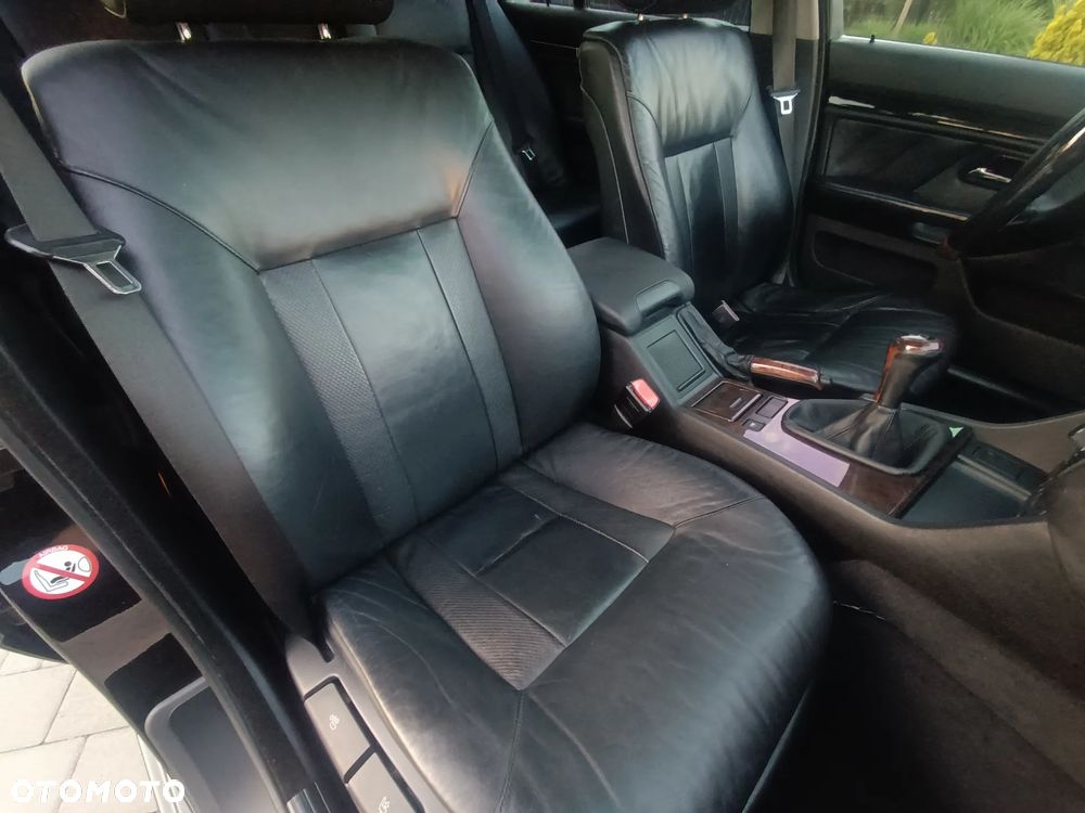 BMW Seria 5 - 16