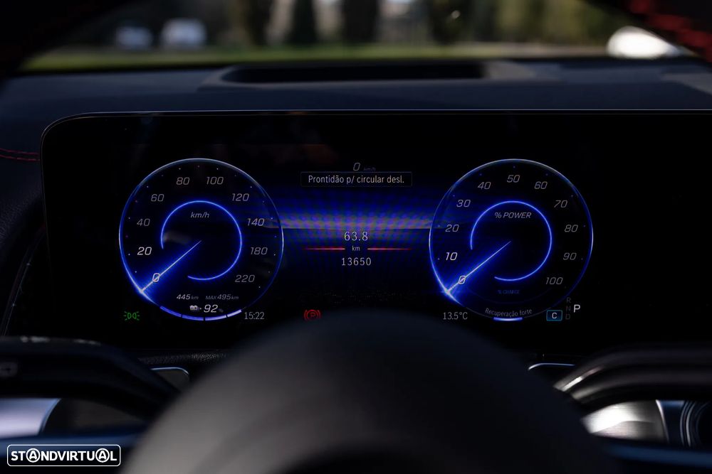 Mercedes-Benz EQB 250+ AMG Line - 8