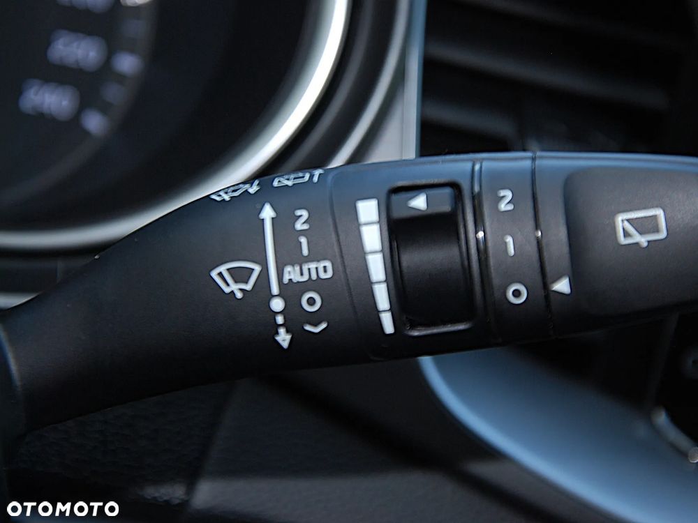 Kia Ceed - 29