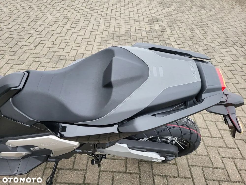 Honda X-ADV - 11